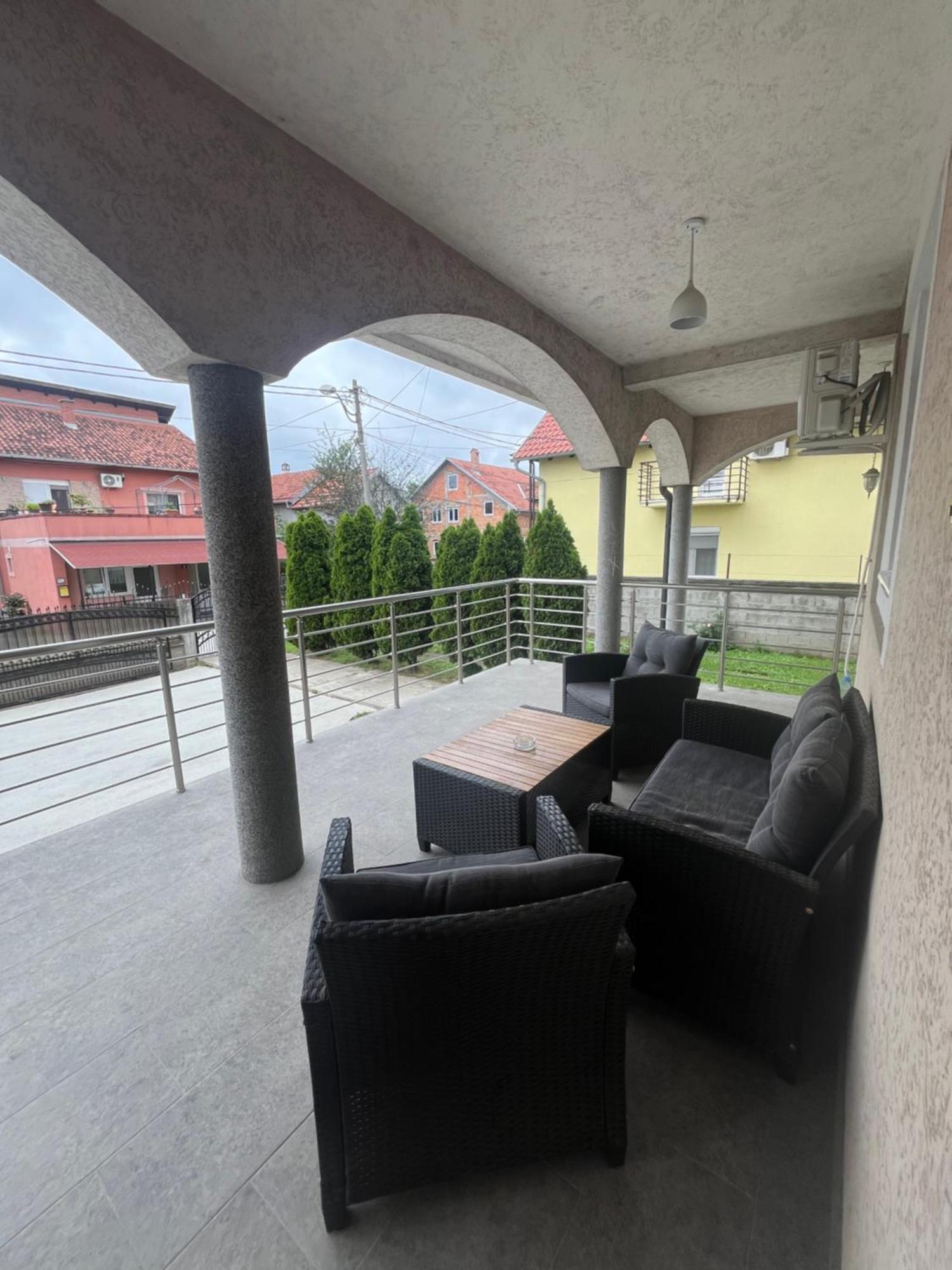 Beoair Apartments Surčin Εξωτερικό φωτογραφία